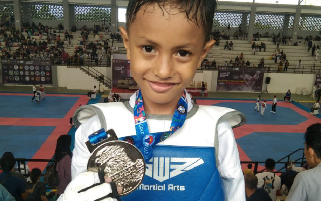 Drajat Sang Juara